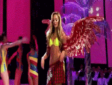 giphy (4)