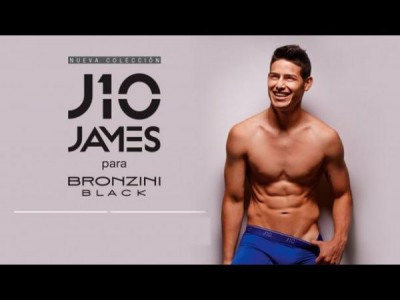 James Rodríguez al desnudo! Todas las fotos aquí!
