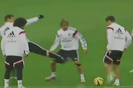 Mira la Venganza con Clase de James Rodríguez contra CR7