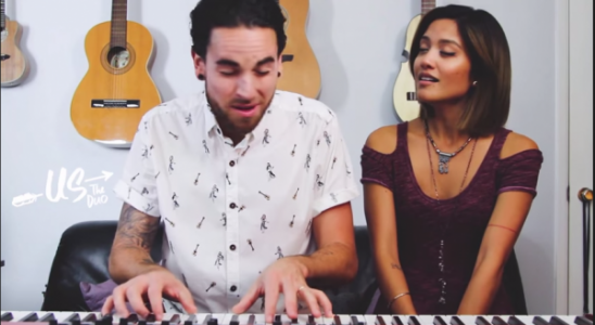 Esta pareja de músicos canta todos los hits del 2014 en una sola canción! Impresionante!