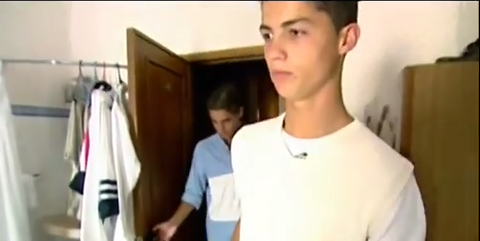 Video inédito de Cristiano Ronaldo con tan solo 16 años ¡OMG!