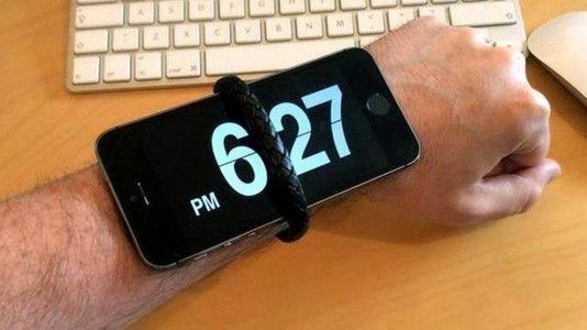 Los 26 mejores memes del Apple Watch!