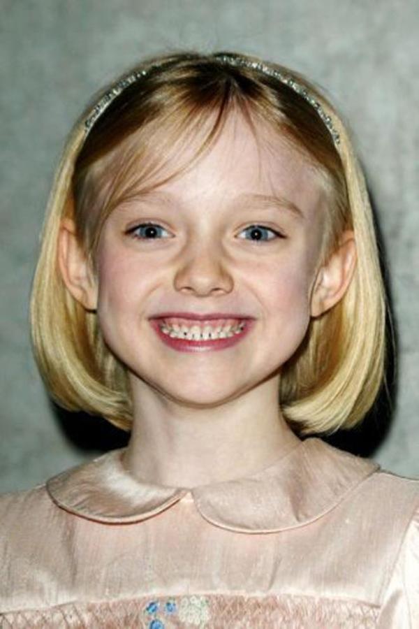 dakota-fanning-in-2002-l
