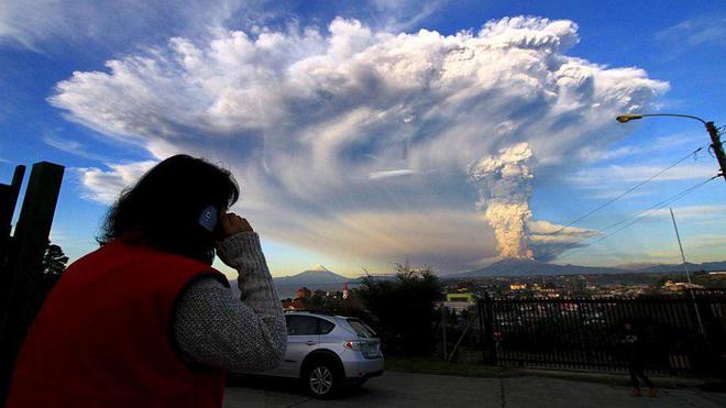 the-volcano-2-L