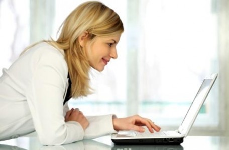 Lo que buscan las mujeres en Internet ¡Descúbrelo aquí!