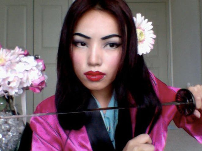disney-princess-make-up-transformation-3-L