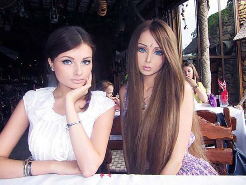 nahema-barbie-friends-family-7_0