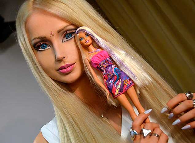 valeria-lukyanova-thesun_co__uk_