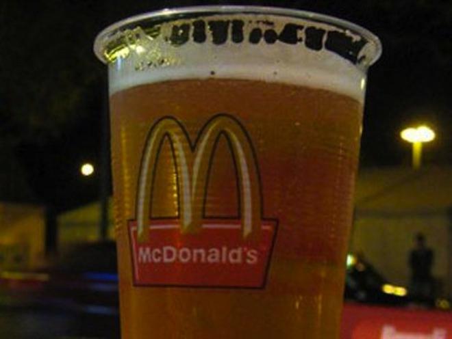 1324818342_raznye_mcdonalds_bliuda_29_fjuz.net_-L