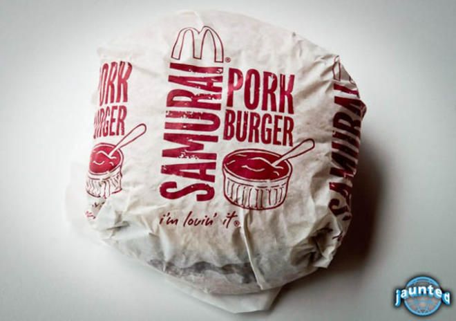 mcsamurai-pork-burker-thailand-L