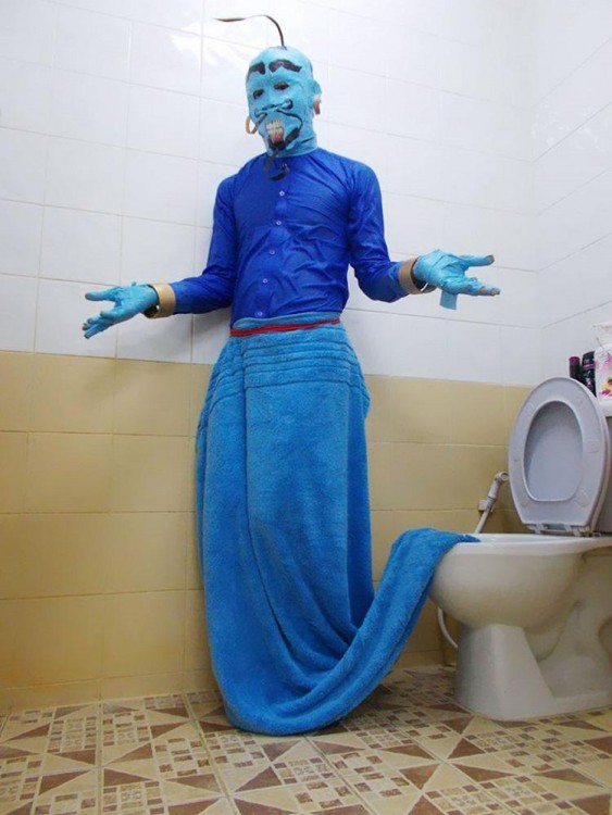 3-Chicos-en-Tailandia-son-el-ejemplo-de-Cosplay-de-bajo-costo-24-563x750