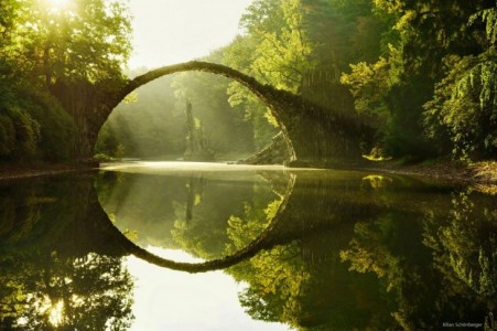 28 puentes que parecen salidos de un libro de fantasía