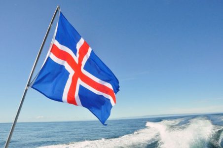 En Islandia ya es ilegal que las mujeres ganen menos dinero que los hombres