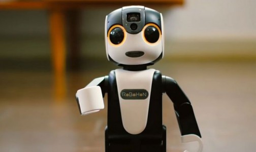 Conoce a RoBoHon, el primer smartphone que habla y camina