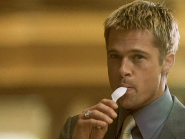 brad_pitt_622_1716_622x