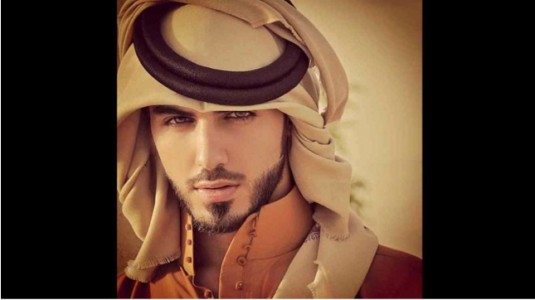Se casó el hombre que expulsaron de Arabia Saudita por ser muy sexy… ¡A llorar chicas!