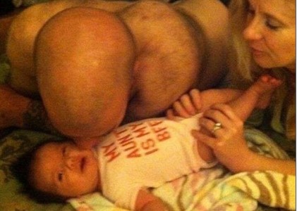 La ‘perturbadora’ foto de una familia que se hizo viral.