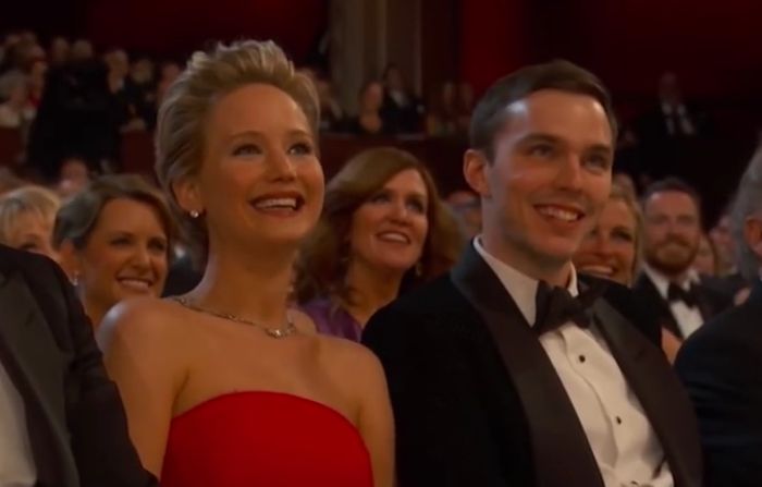 jennifer-lawrence-nicholas-hoult