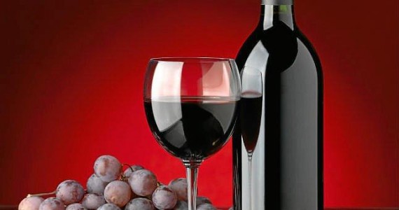 Según nuevo estudio, una copa de vino equivale a una hora en el gimnasio