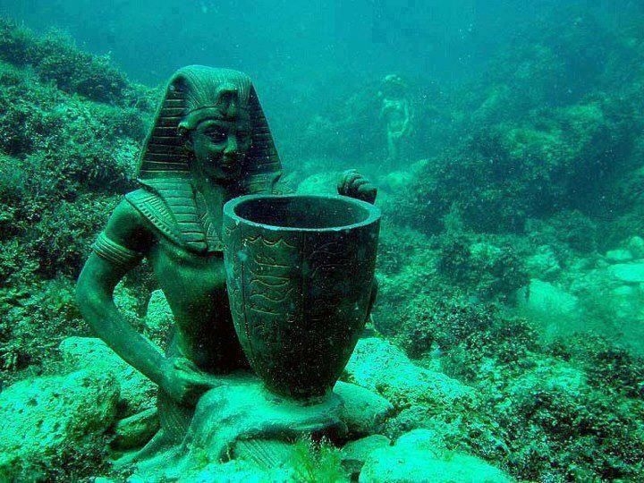 18 enigmáticos lugares del planeta que nos envuelve con sus misterios