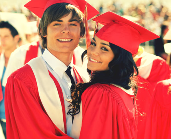 vanessa-hudgens-zac-efron-wouldnt-do-reunion-if-he-came-ftr