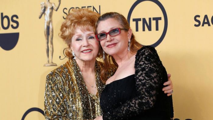 debbie y carrie