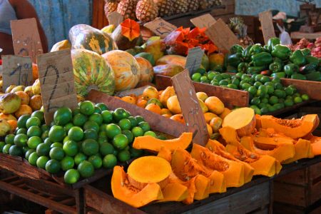 ¡El aumento del turismo en Cuba deja a los locales sin alimentos!