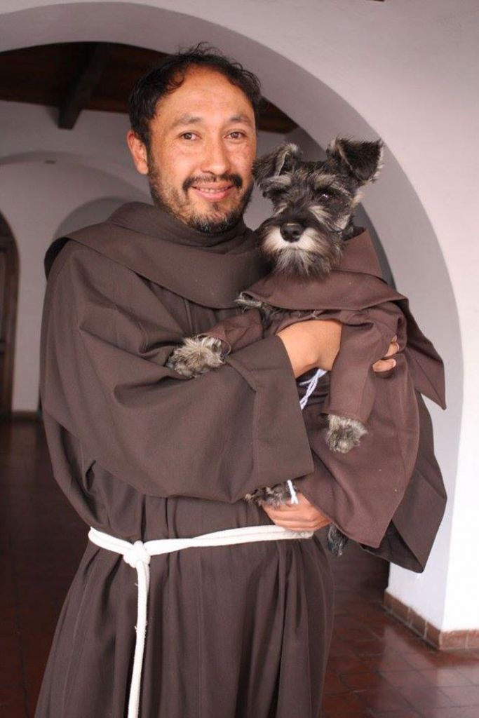 Fray Bigotón el perro callejero que se convirtió en monje 5