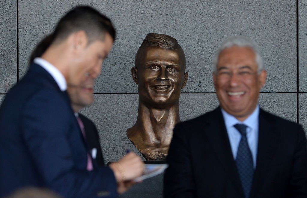 memes busto Cristiano Ronaldo 15