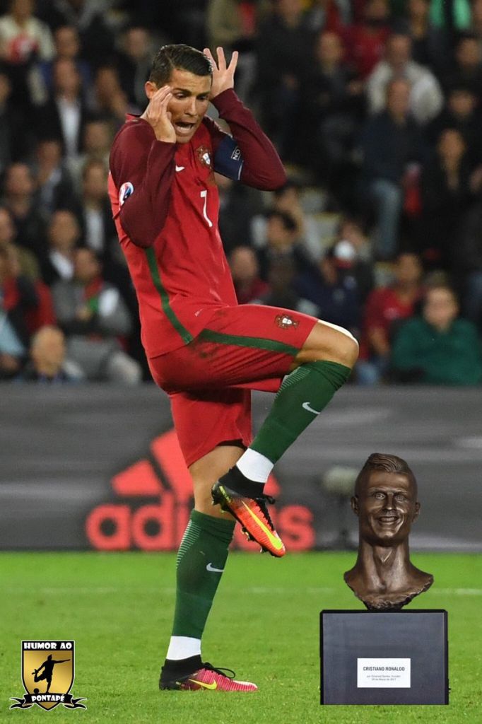 memes busto Cristiano Ronaldo 6