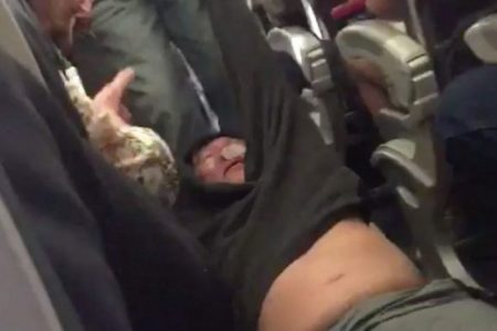 Maltrato de las aerolíneas: Los 10 casos más indignantes