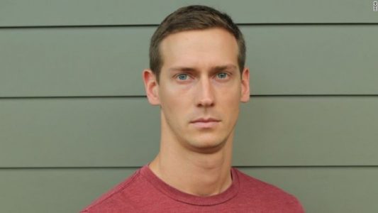 Doble de riesgo de “The Walking Dead” muere luego de una gran caída en el set