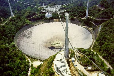 Los astrónomos no saben exactamente de dónde provienen estas extrañas ondas de radio cercanas a una estrella
