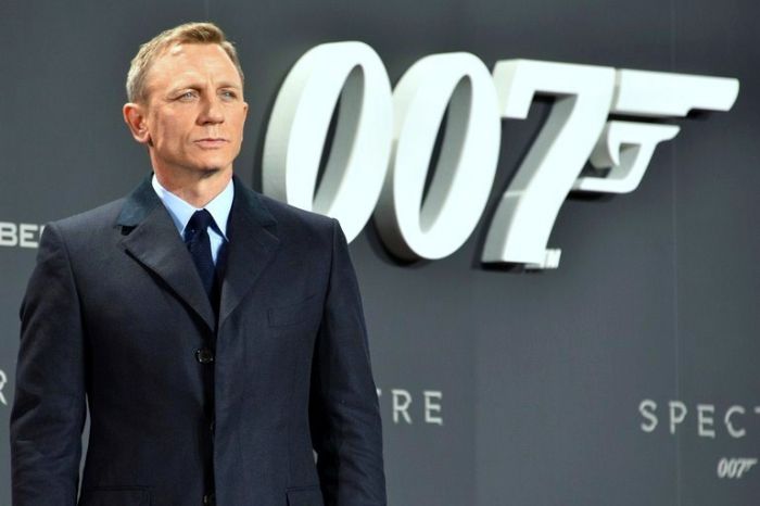 Daniel Craig confirma su regreso como James Bond 2
