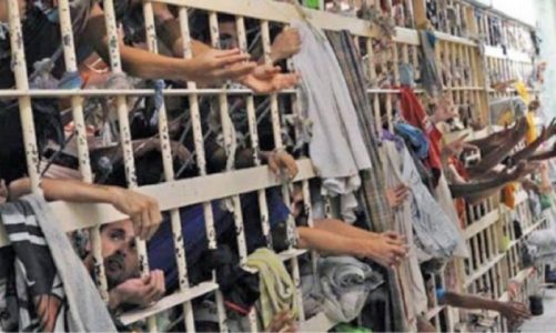 ¿Cuál es la causa de los motines de la prisión en Brasil?
