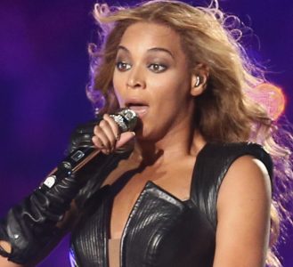 Hollywood se divierte con: ¿Quién mordió a Beyoncé?