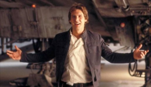 El nuevo Han Solo conoce al original cuando Harrison Ford interrumpe una entrevista