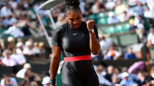 Serena Williams se siente “como superhéroe” con su traje inspirado en Black Panther