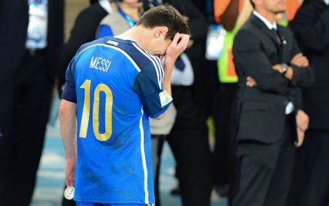 Ministro israelí: Messi falló el penal porque Argentina canceló un juego de práctica contra Israel