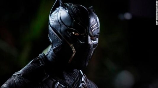 Wakanda se dirige a Washington: The Smithsonian agrega accesorios de Black Panther a su colección
