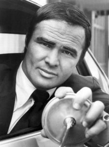 Burt Reynolds rechazó a James Bond y otras 10 estrellas que rechazaron grandes papeles