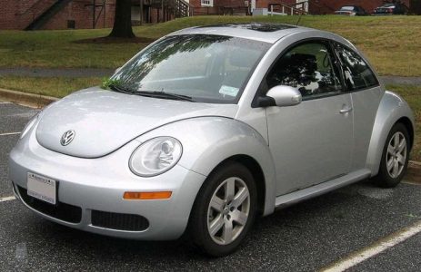 Volkswagen ya no fabricará su icónico auto escarabajo del próximo año