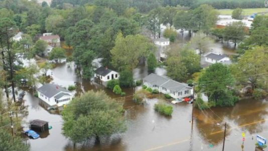 La salida lenta del huracán Florence significa que las “inundaciones fluviales catastróficas continuarán durante días”