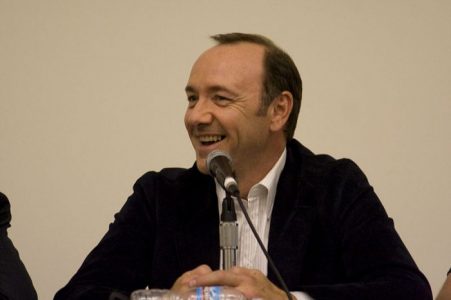 Kevin Spacey publica un video extraño tras enfrentar nuevo cargo de agresión sexual