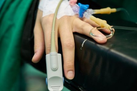 Mujer se despierta después de 27 años en coma