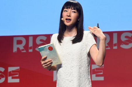 Marie Kondo despejó las casas del desorden. Ahora ella quiere venderte cosas