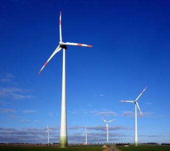 ¿Sin viento? ¿Sin sol? Estas plantas de energía resuelven el mayor problema de las energías renovables