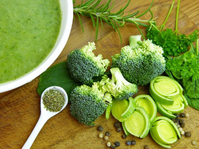 El brócoli aporta calcio y otros nutrientes
