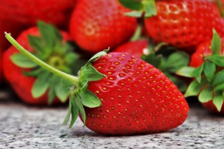 Frutos rojos: Cuáles son y razones para comerlos