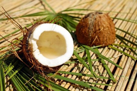 Beneficios del coco: Una fruta tropical y refrescante